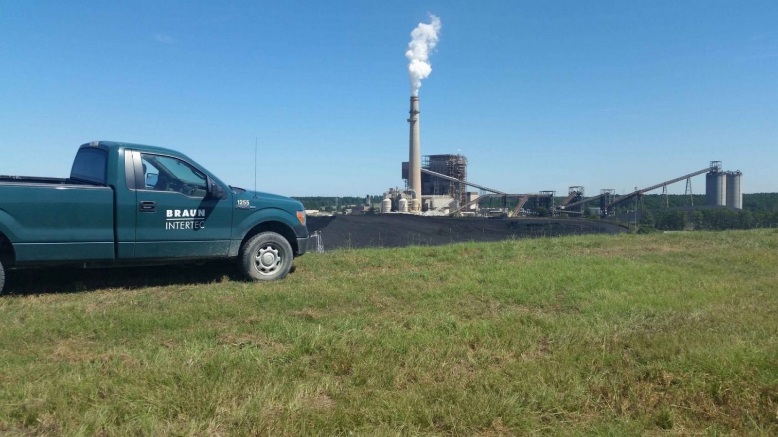 Braun Intertec Truck At Texas Job Site